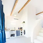 Holiday home Oia Moon *
