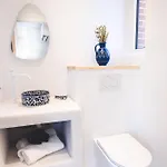 펜션 Oia Moon 블라이몽트