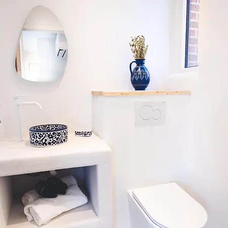 Semesterbostad Oia Moon Blaimont